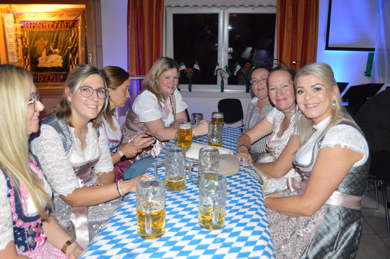 Gross-2026_10_10_Oktoberfest_jsp-63