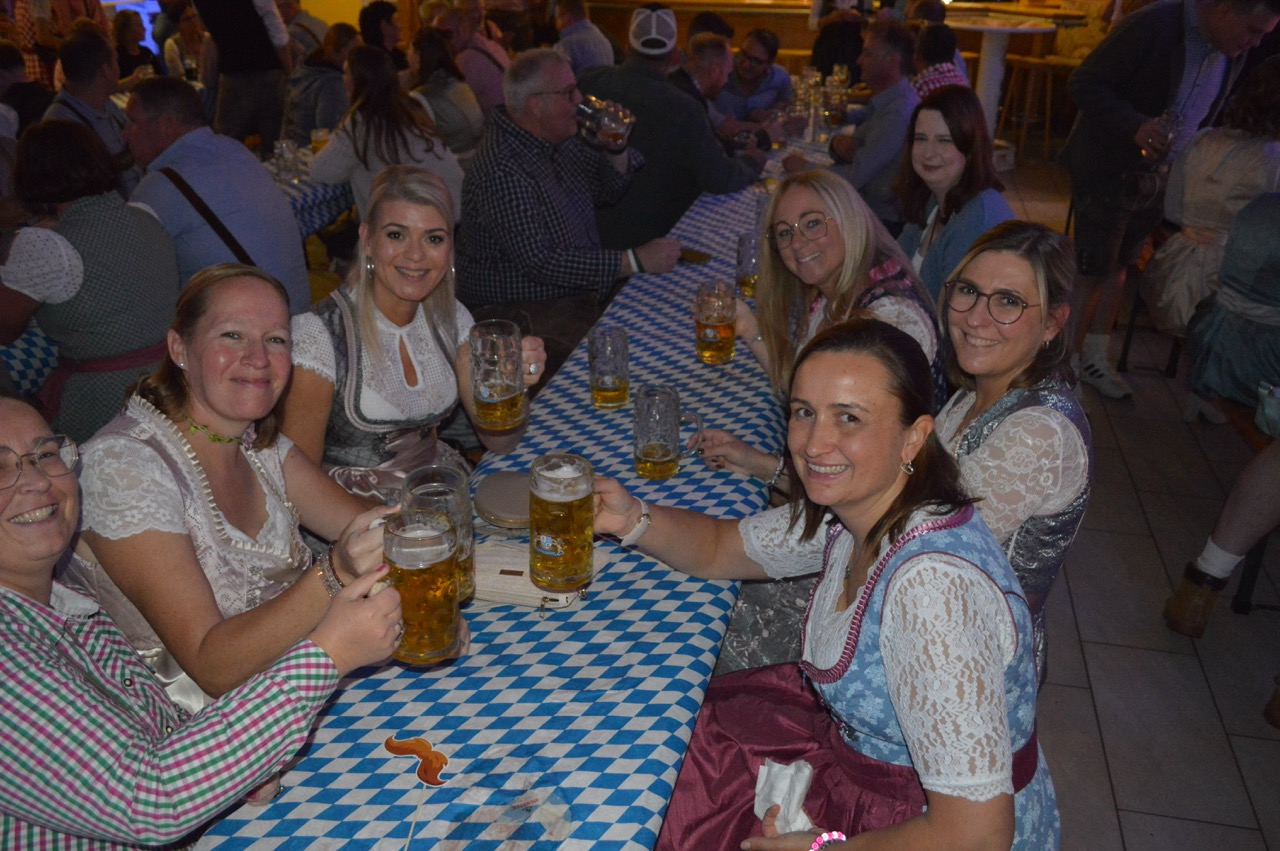 Gross-2026_10_10_Oktoberfest_jsp-66