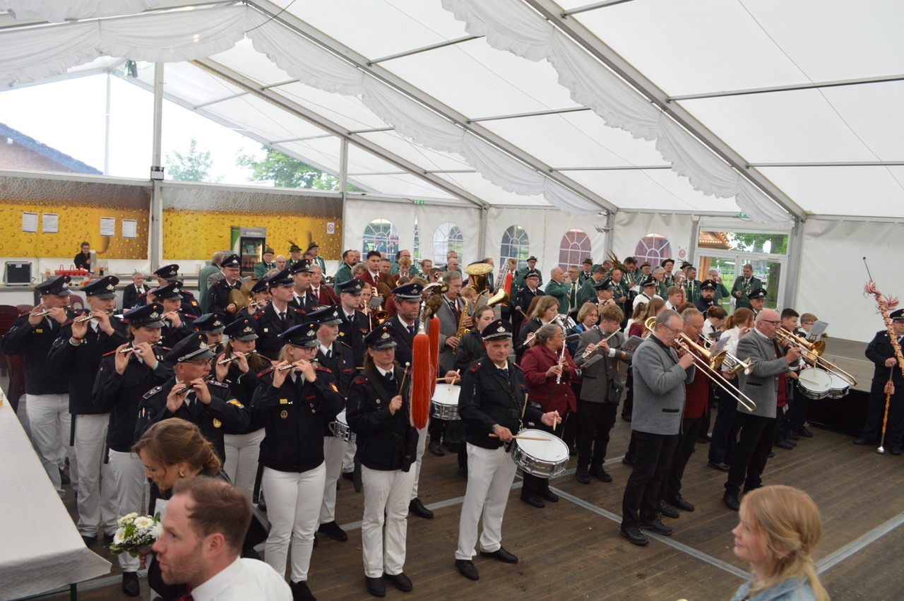 Gross-2025-06-08_Schuetzenfest_Sonntag_JS_00157